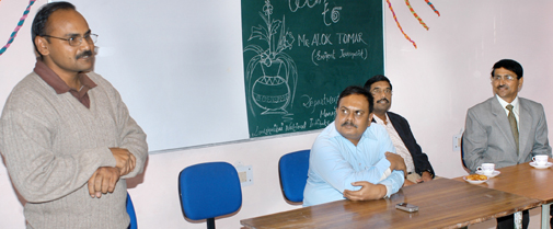 आलोकजी आलोक जी