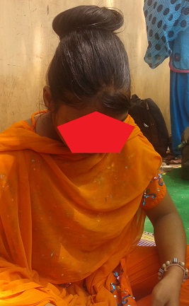 पीड़िता की बेटी, जिसके साथ भी बाबा ने दुराचार का प्रयास किया पीड़िता की बेटी, जिसके साथ भी बाबा ने दुराचार का प्रयास किया