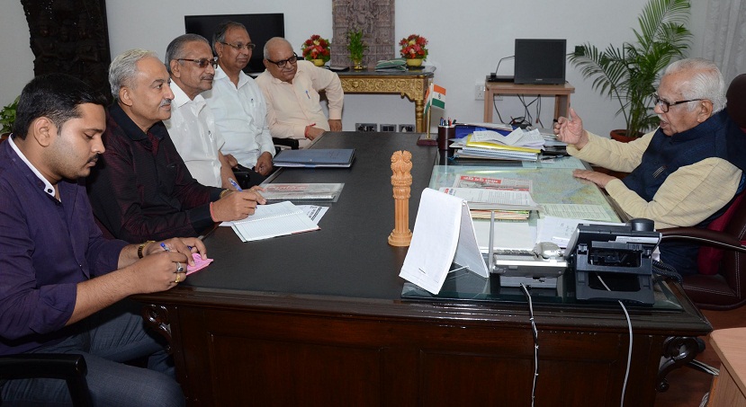 Rajyapal and members UPJA