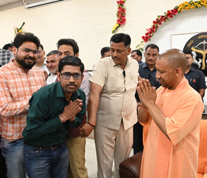 2fbb2cc5-66b8-4eed-8e30-53934f8783bd.jpg | No. 1 Indian Media News Portal