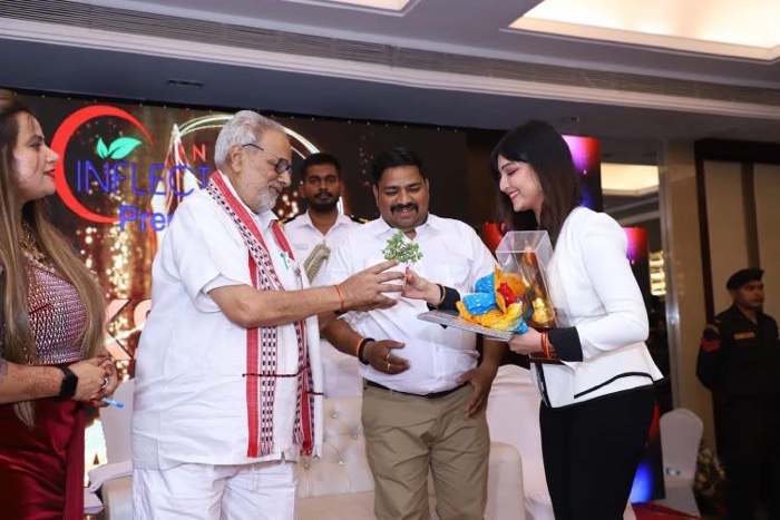 img_1370.jpg | No. 1 Indian Media News Portal