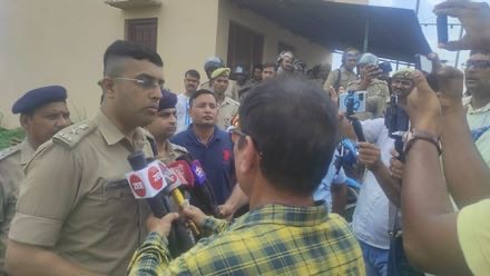 img_5524.jpg | No. 1 Indian Media News Portal