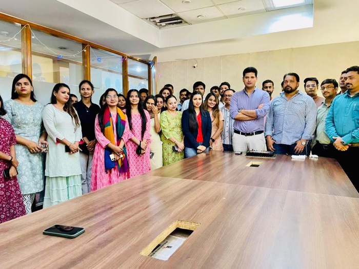 4c975da8-3953-4d22-b857-028944a0c03c.jpg | No. 1 Indian Media News Portal