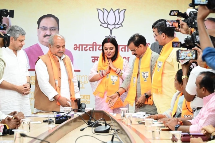 img_8544.jpg | No. 1 Indian Media News Portal
