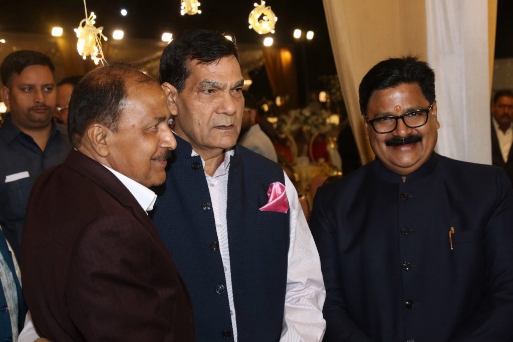 24107a2f-206e-4dff-89e5-727bf9141f1c-1 | No. 1 Indian Media News Portal