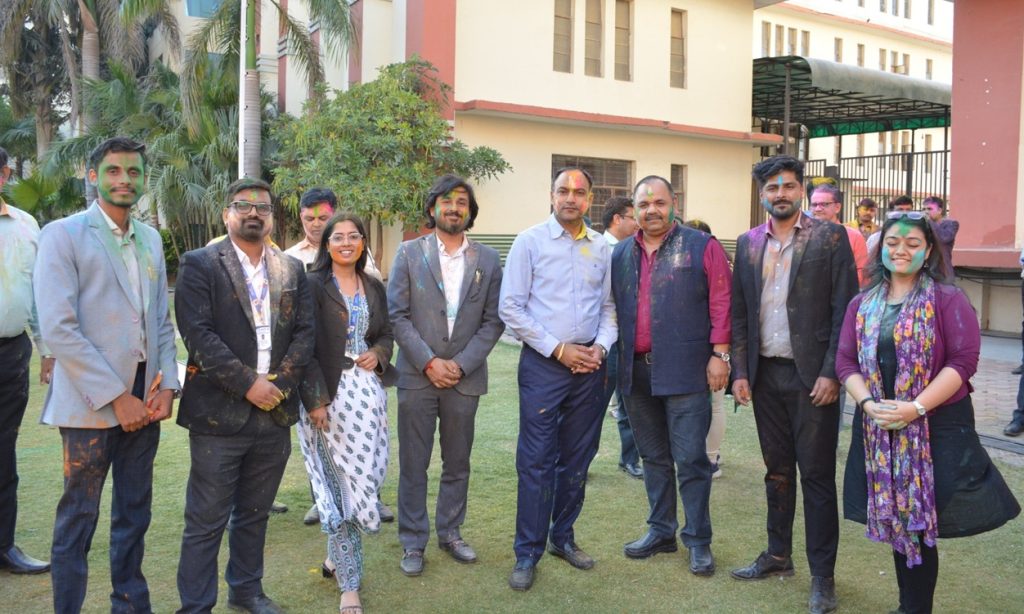 vikash mishra-iimt-1 | No. 1 Indian Media News Portal