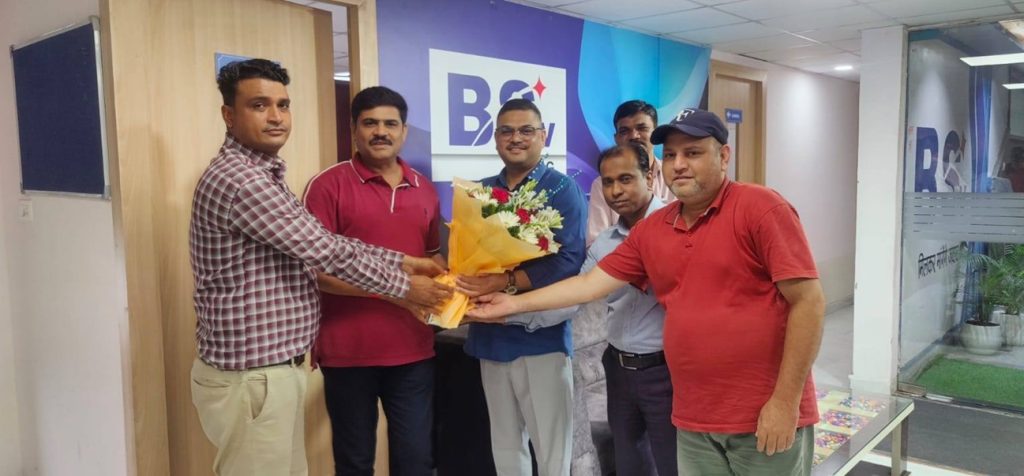 praveen dubey | No. 1 Indian Media News Portal