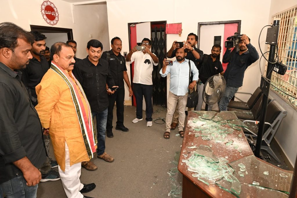 mahaa news-2 | No. 1 Indian Media News Portal