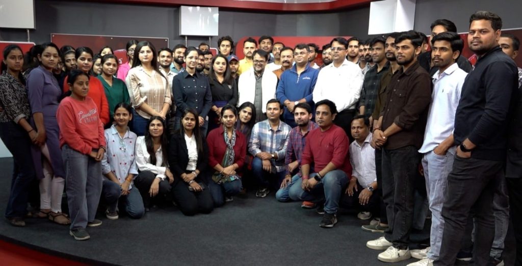 249026a7-77fd-452f-8826-43e21f04e329 | No. 1 Indian Media News Portal