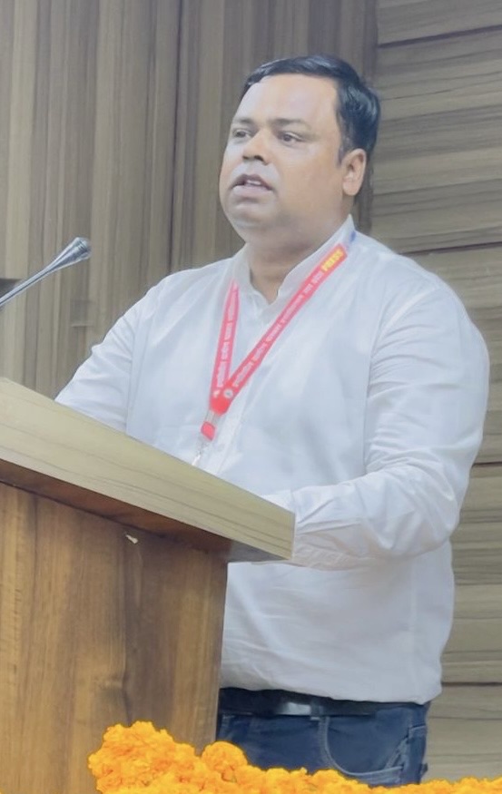 2e2ef352-371a-46b2-897c-5b2b22451d3f | No. 1 Indian Media News Portal