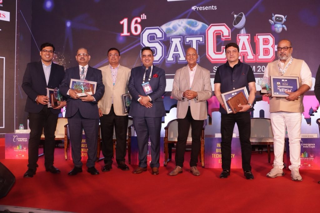 a1049015-1ad2-42d7-9e0f-7feb2ea8e517 | No. 1 Indian Media News Portal