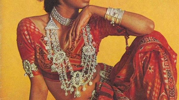 Span magazine cover (May 1972) showing singer-dancer Asha Puthli in a red sari with heavy silver jewelry against a yellow background, gazing to the side.